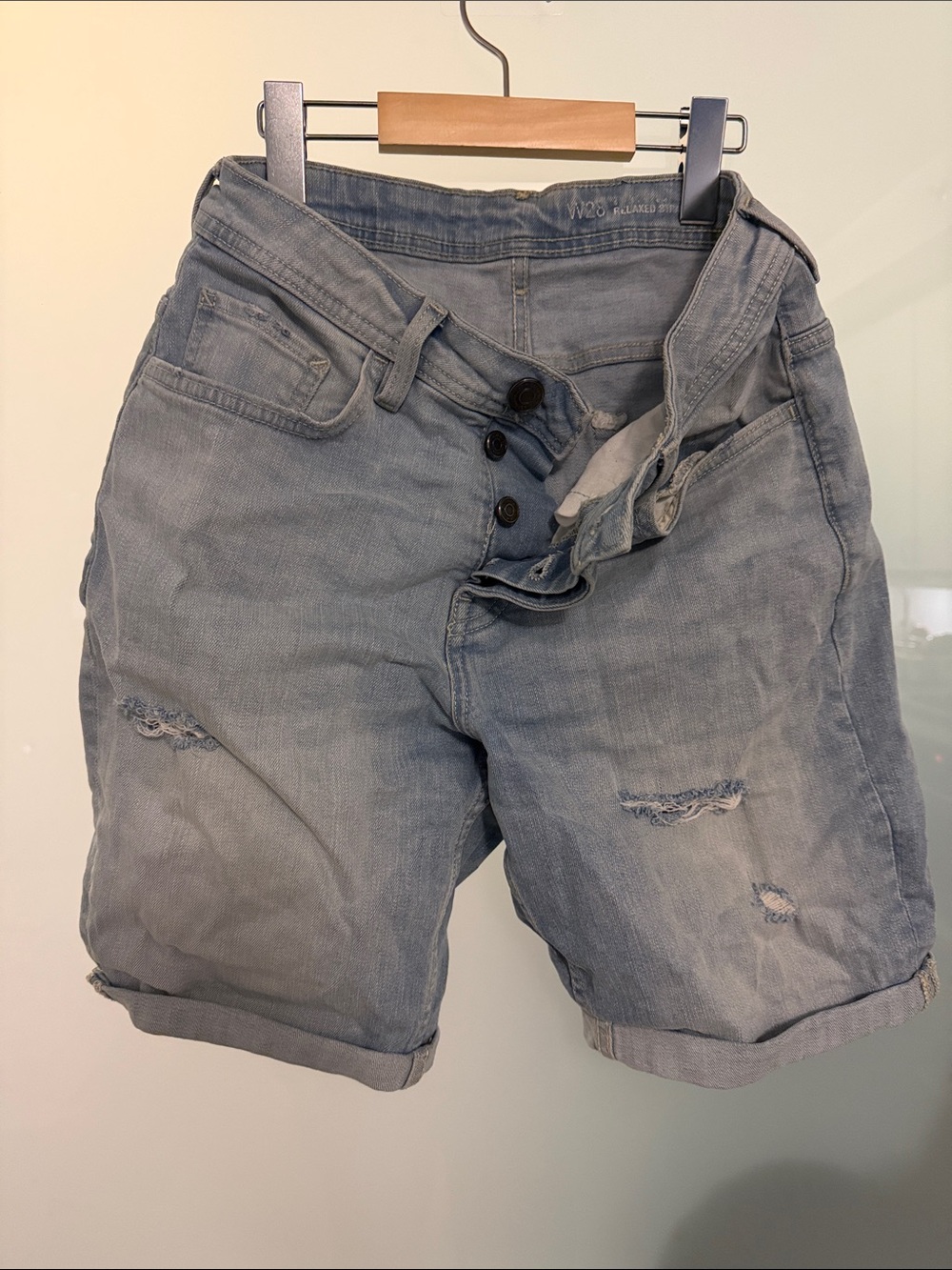 Denim&Co Light Gray Distressed Men's Jean Shorts